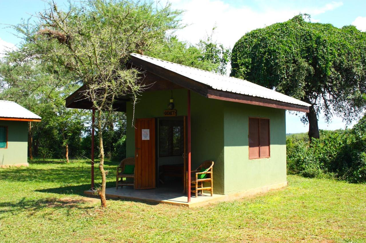 מלון Paraa Red Chilli Rest Camp מראה חיצוני תמונה